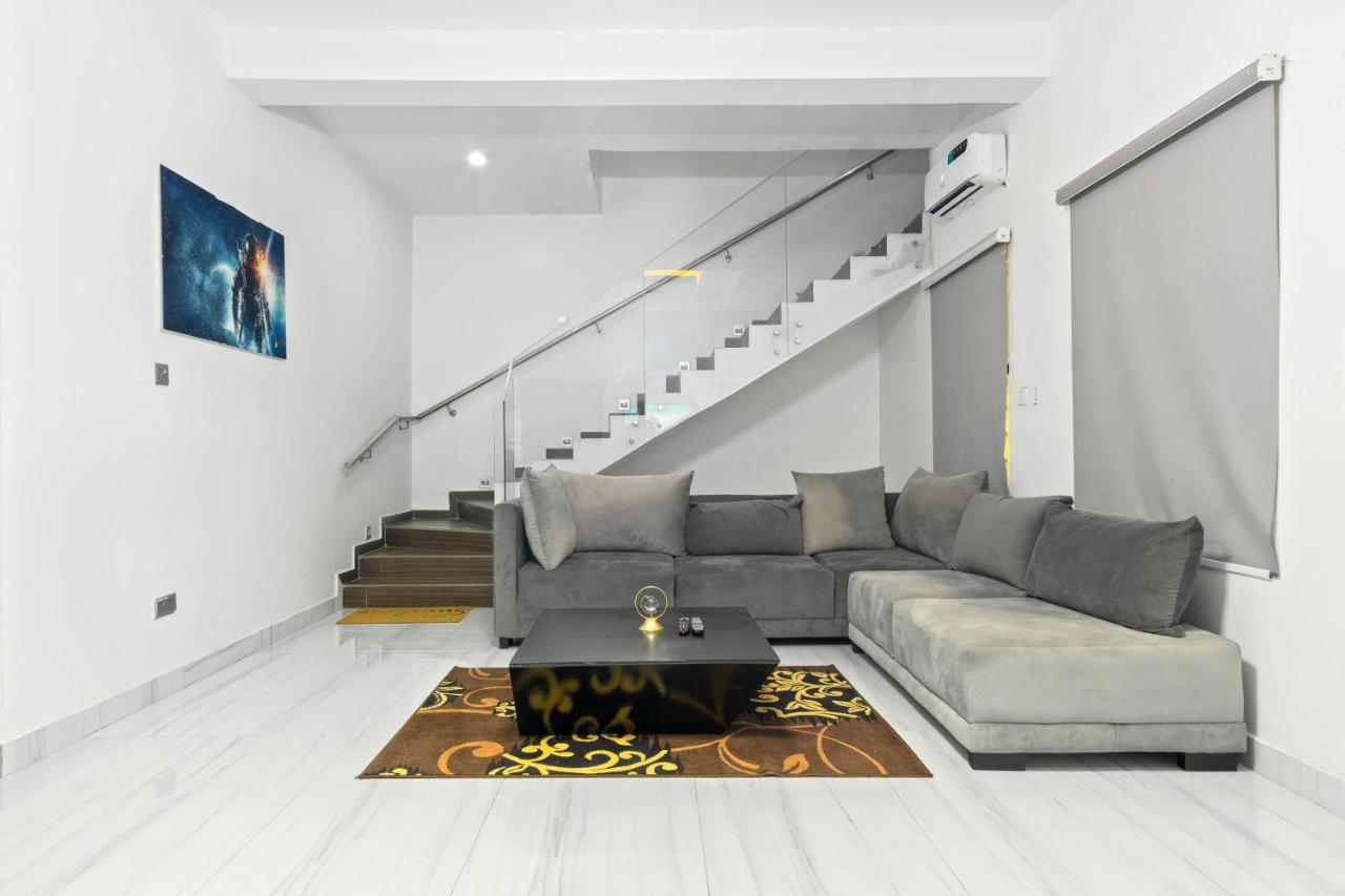 Why Serviced Apartments Are the Smart Choice for Modern African Travelers